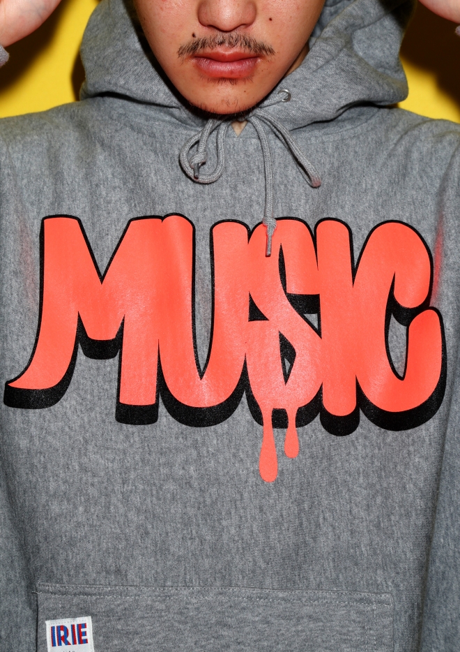 035-MUSICHOODIE